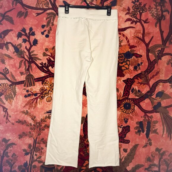 Comfy White Mid-Rise Y2K Sweatpants - Picture 2 of 4